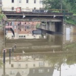 crue juvisy camion sous pont