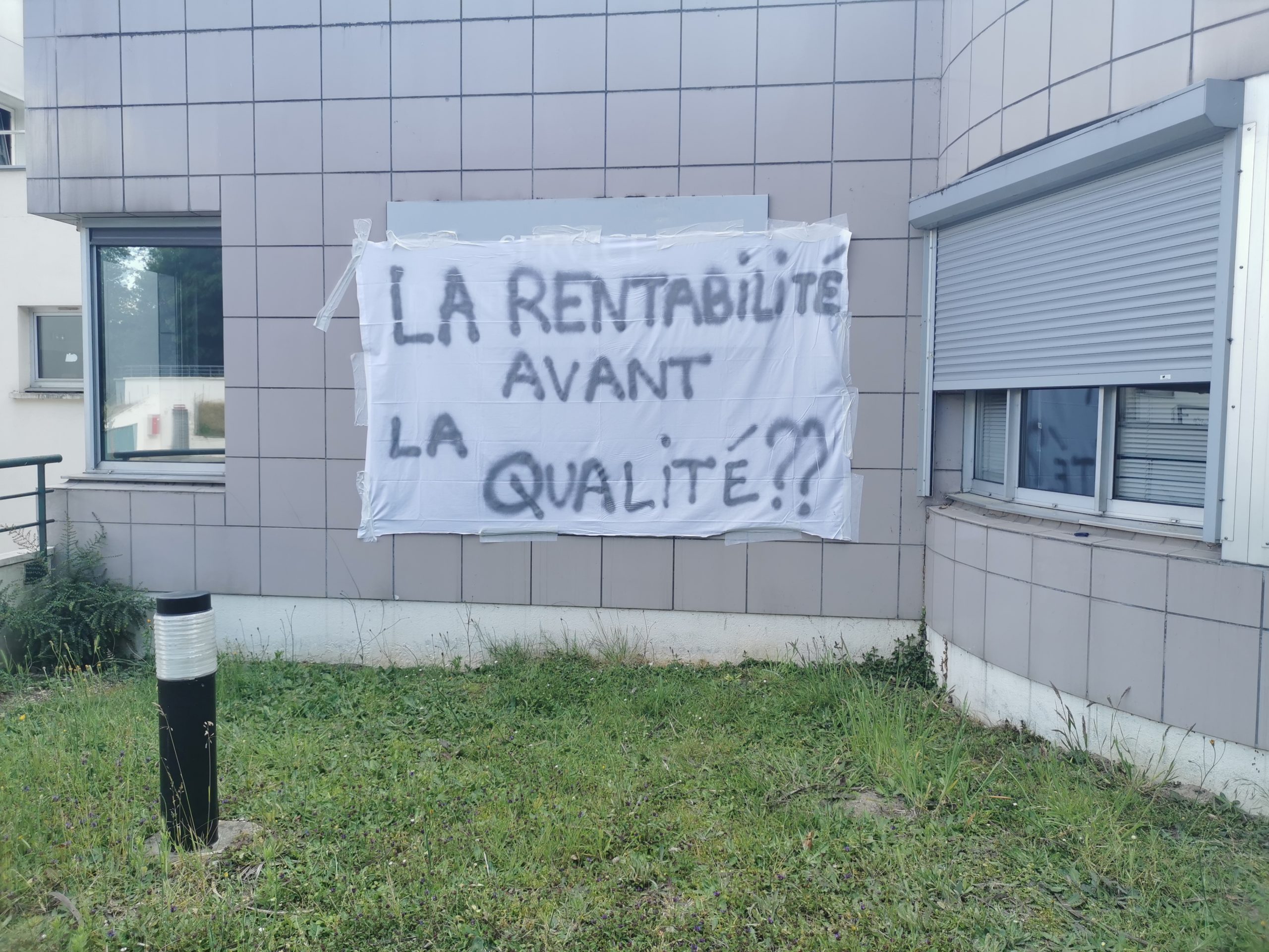 Four days of strike at Manhès hospital